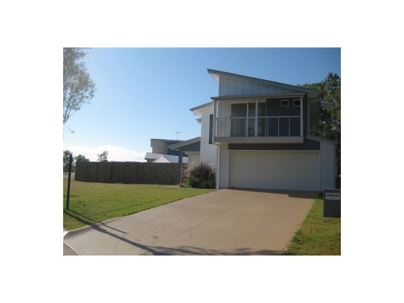 1 Brackish Court, Toogoom QLD 4655