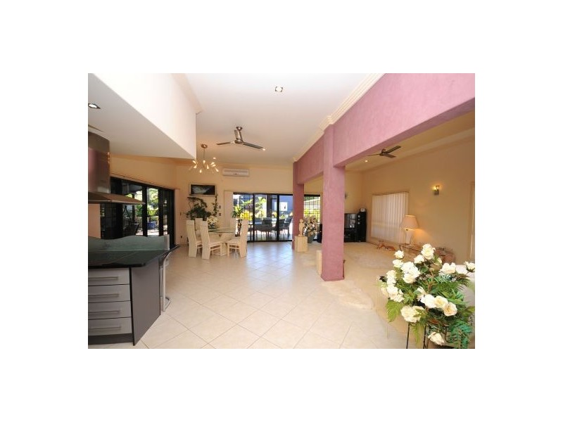 46 Long Street, Point Vernon QLD 4655