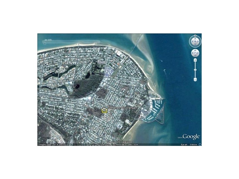 70 HANSEN ST, Urangan QLD 4655