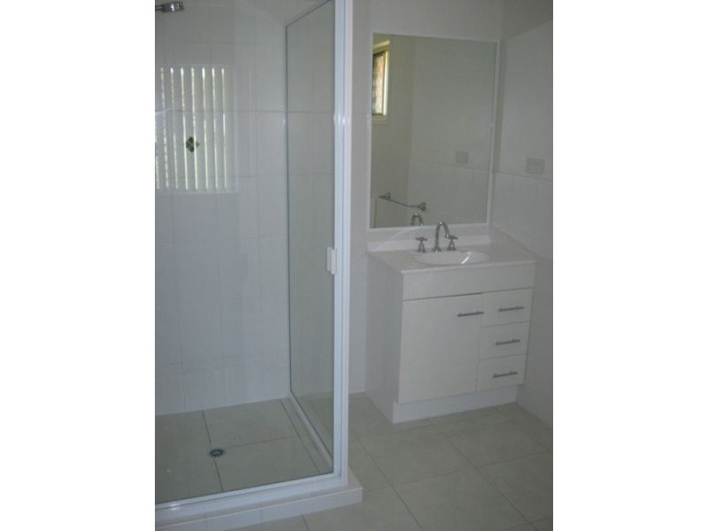 2 Harrier Close, Eli Waters QLD 4655