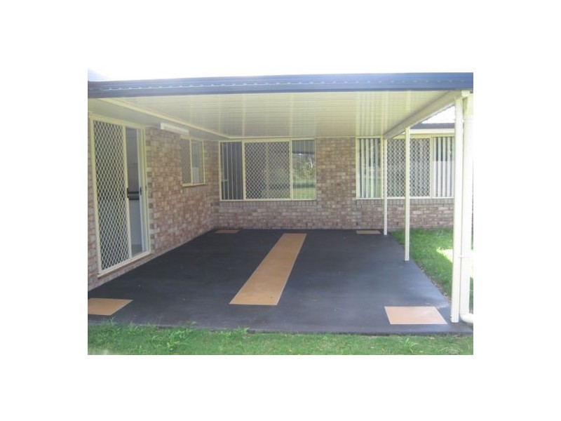 2 Harrier Close, Eli Waters QLD 4655