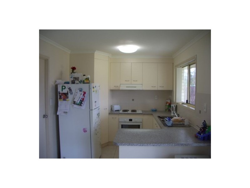105 Martin Street, Point Vernon QLD 4655