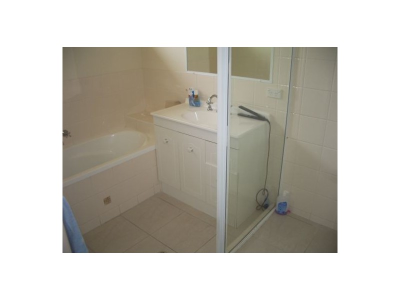 105 Martin Street, Point Vernon QLD 4655