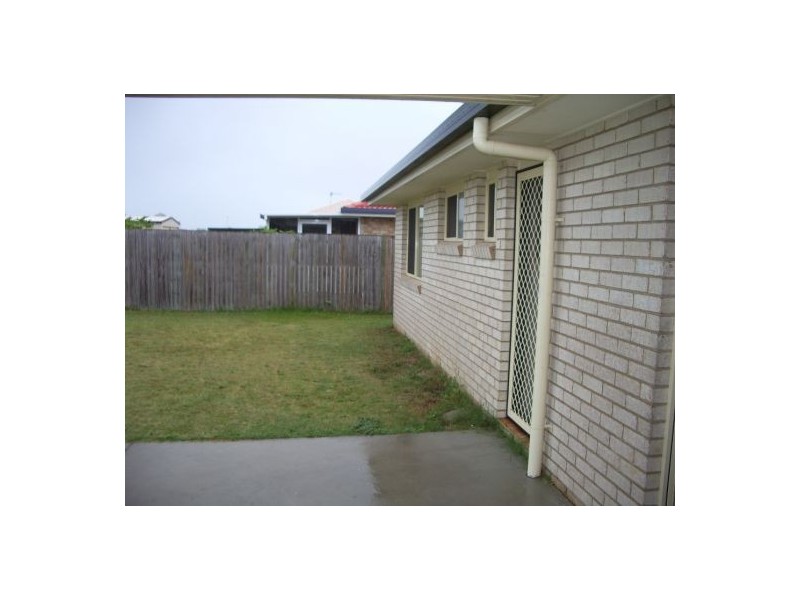 105 Martin Street, Point Vernon QLD 4655