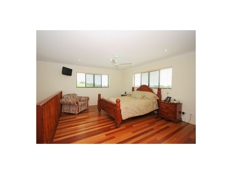 61 Waterview Dr, Dundowran Beach QLD 4655