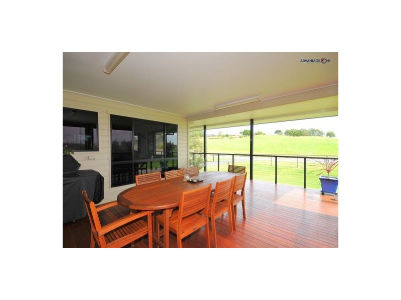 61 Waterview Dr, Dundowran Beach QLD 4655