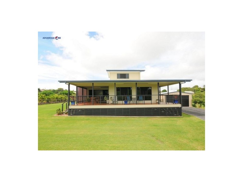 61 Waterview Dr, Dundowran Beach QLD 4655