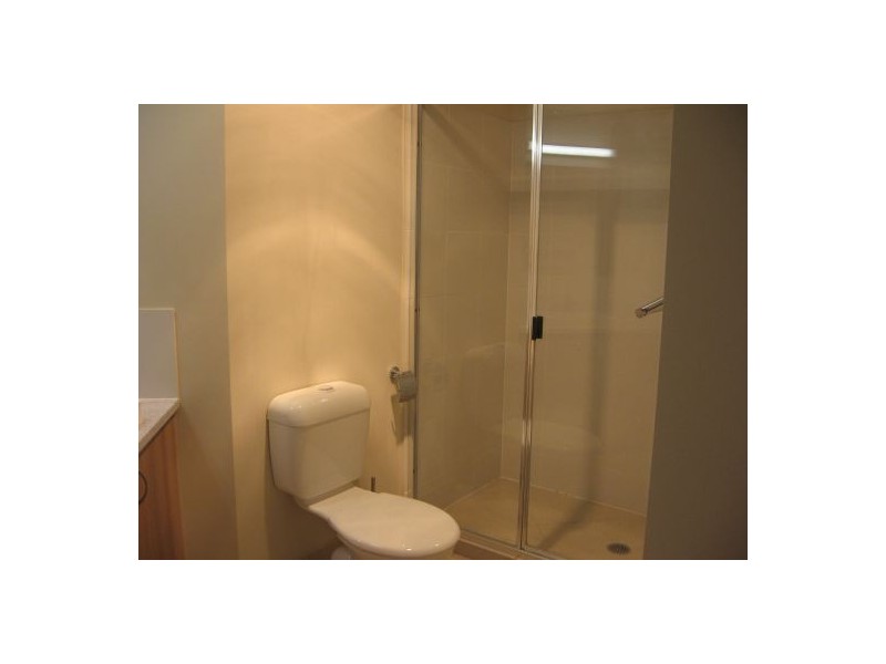24/1 Ibis Boulevard, Eli Waters QLD 4655