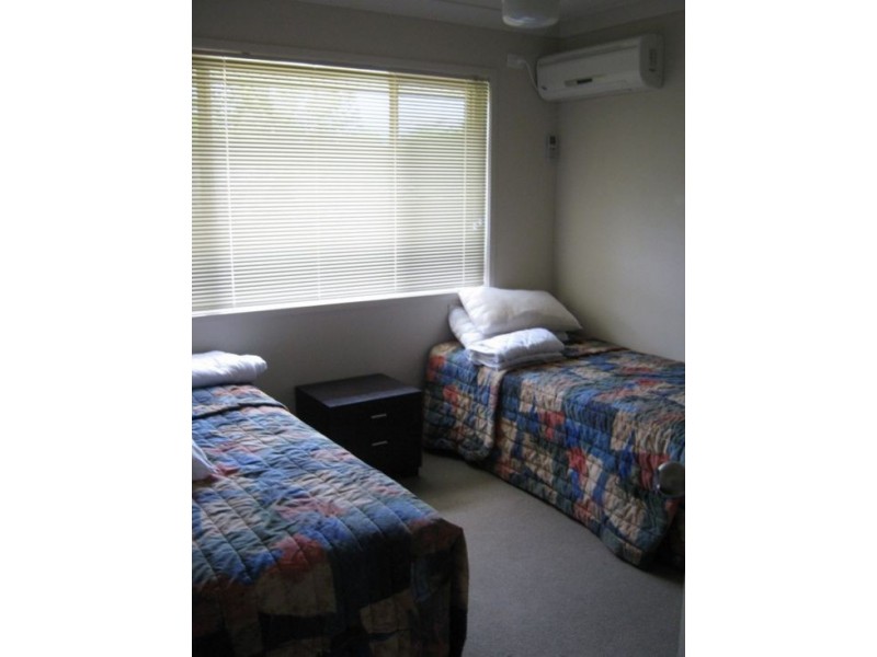 24/1 Ibis Boulevard, Eli Waters QLD 4655