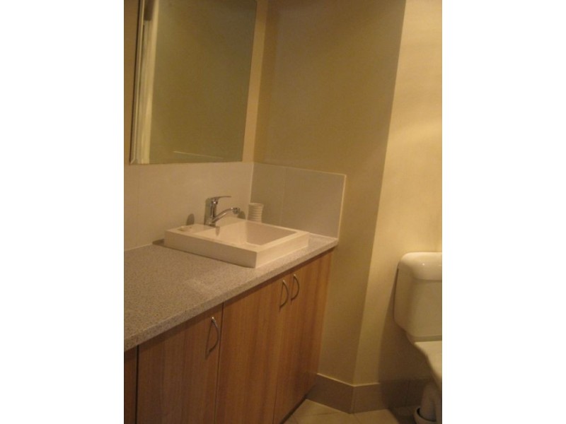 24/1 Ibis Boulevard, Eli Waters QLD 4655