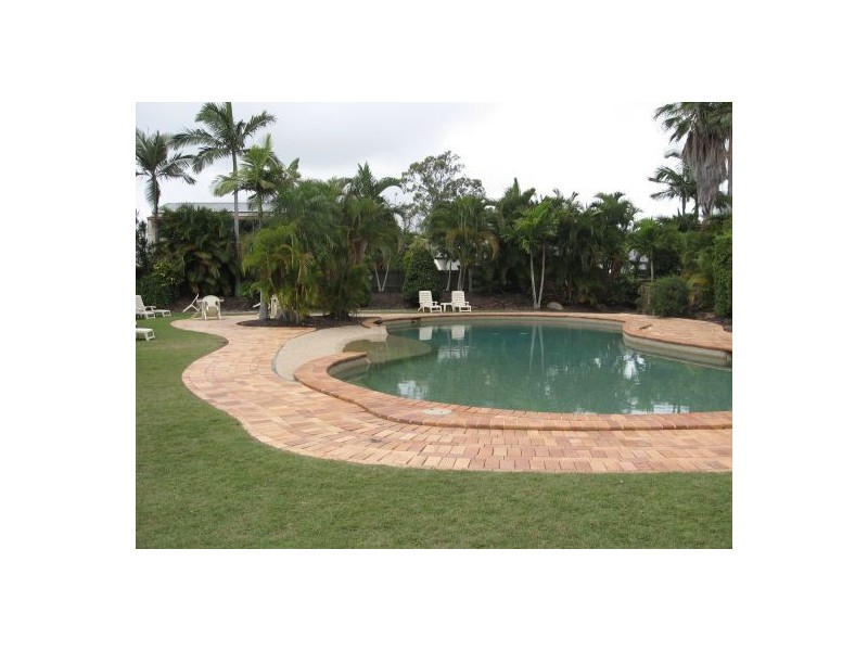 24/1 Ibis Boulevard, Eli Waters QLD 4655