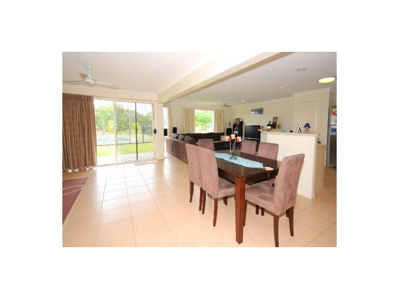 168 Sanctuary Hills Rd, Takura QLD 4655