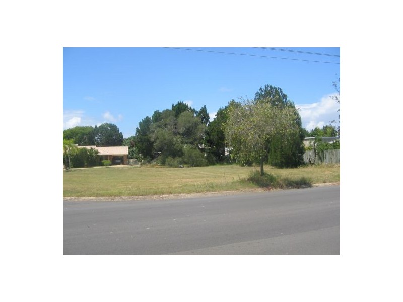 198 Dayman Street, Urangan QLD 4655