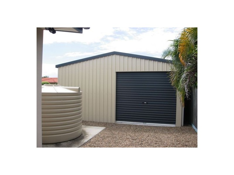 5 Seaside Circuit, Toogoom QLD 4655