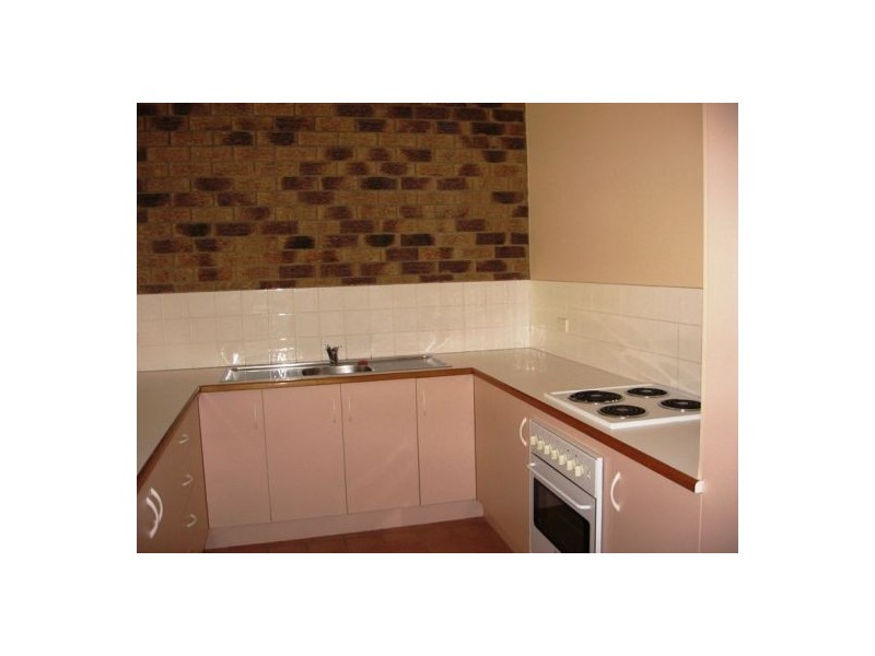 21/222 Torquay Terrace, Torquay QLD 4655