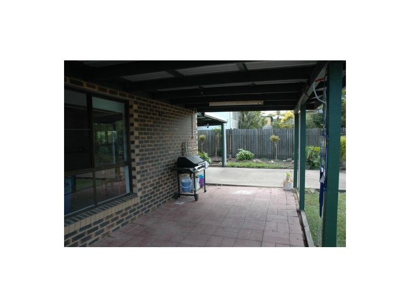 52 Samarai Drive, Kawungan QLD 4655