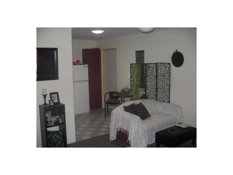 21 Mayfair Street, Point Vernon QLD 4655