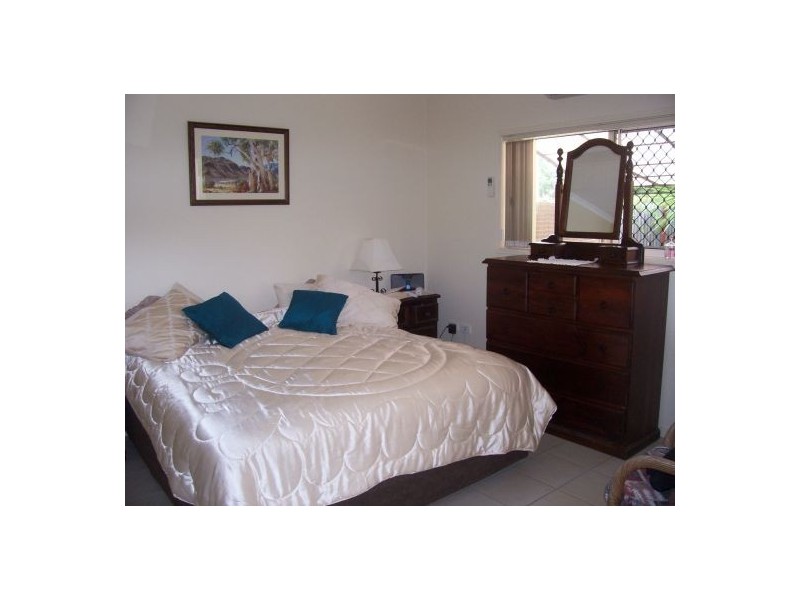 110-34 Elizabeth Street, Urangan QLD 4655