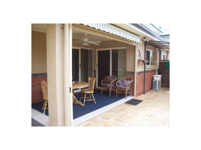 110-34 Elizabeth Street, Urangan QLD 4655