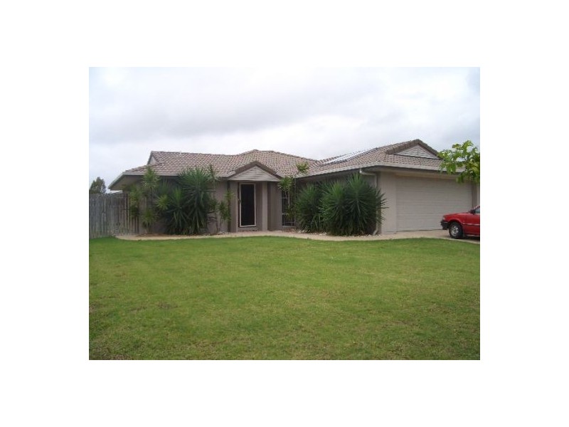 76 Northshore Ave, Toogoom QLD 4655