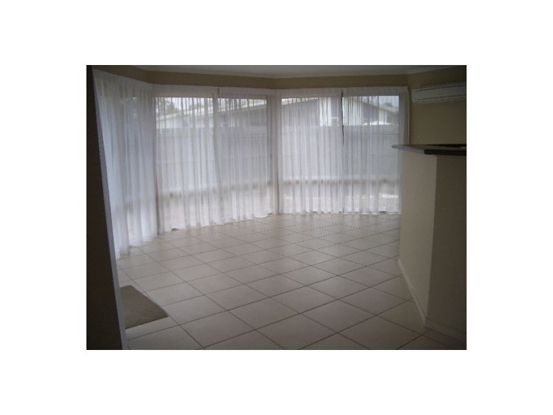 76 Northshore Ave, Toogoom QLD 4655