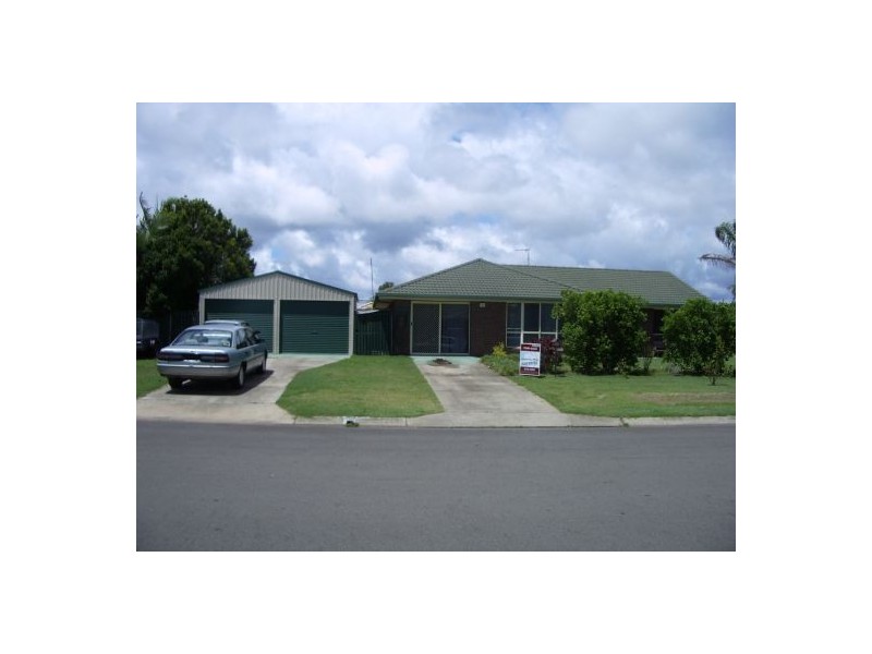 42 Bowerbird Avenue, Eli Waters QLD 4655