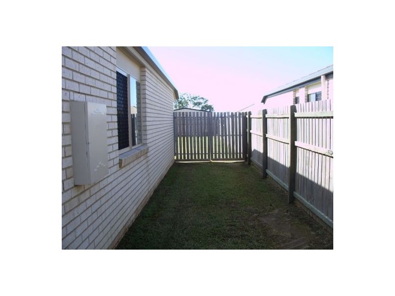 9 Kensi Court, Point Vernon QLD 4655
