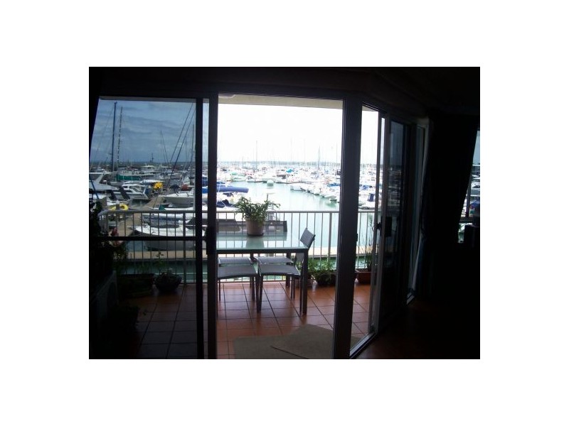 GSSM 17 Buccaneer Ave, Urangan QLD 4655