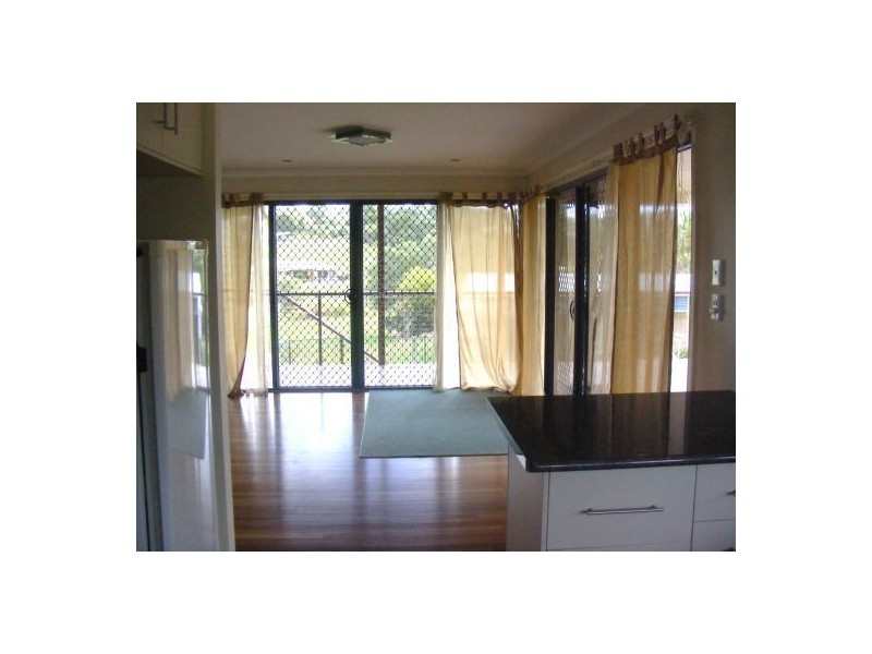 4 Petersen Road, Craignish QLD 4655