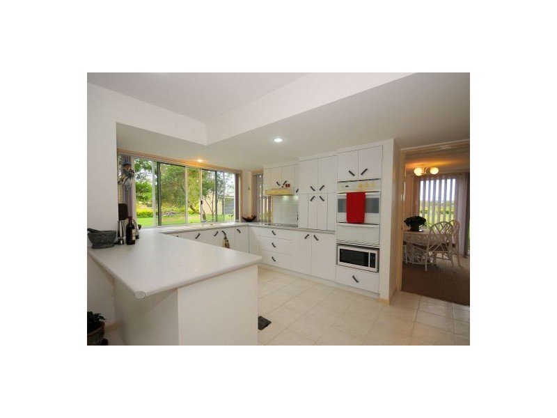1 Kalinda Court, Toogoom QLD 4655