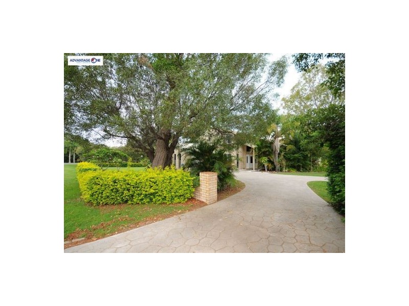 1 Kalinda Court, Toogoom QLD 4655