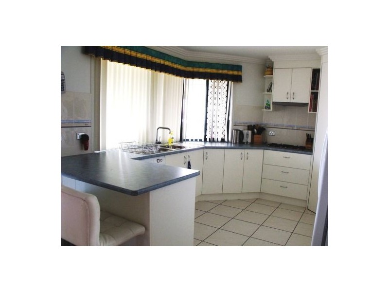 33 Bayswater Dr, Urraween QLD 4655