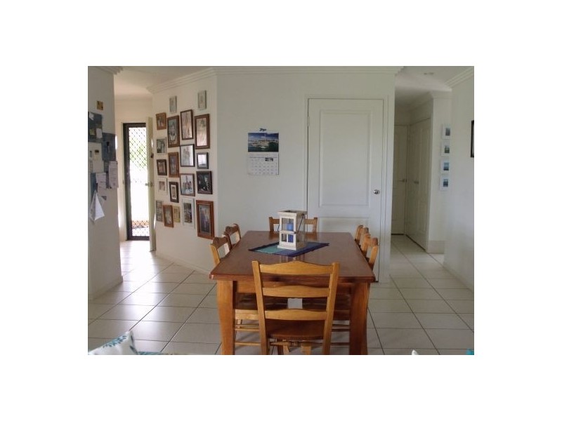 33 Bayswater Dr, Urraween QLD 4655