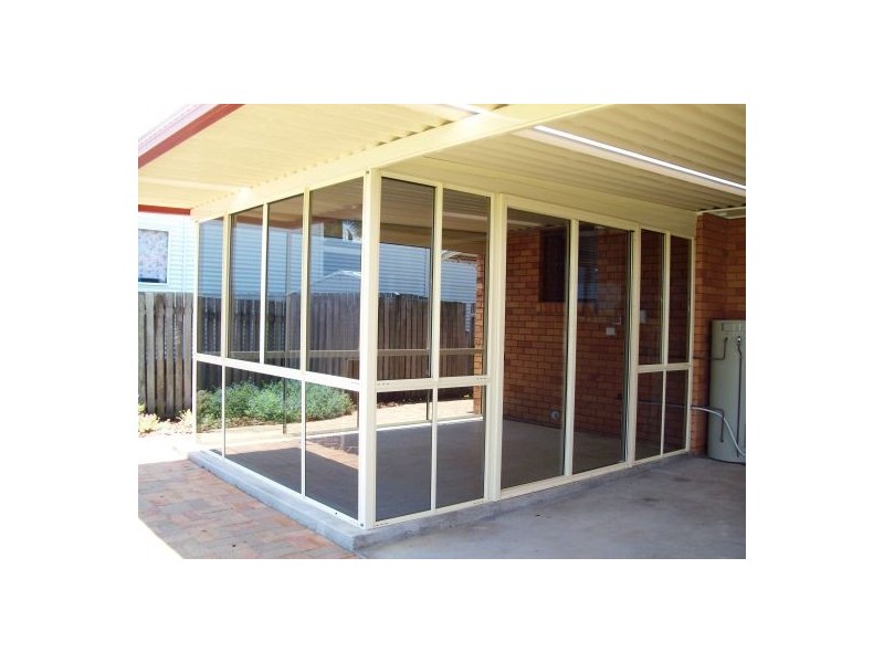 2 Bruce Street, Torquay QLD 4655