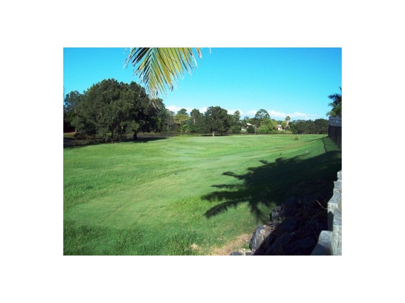 2 Bruce Street, Torquay QLD 4655