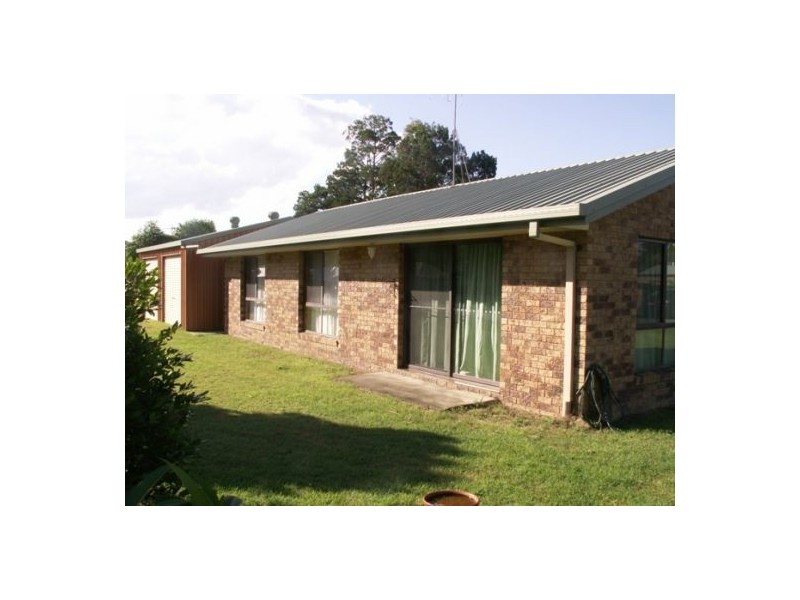 57 Jeppesen, Toogoom QLD 4655