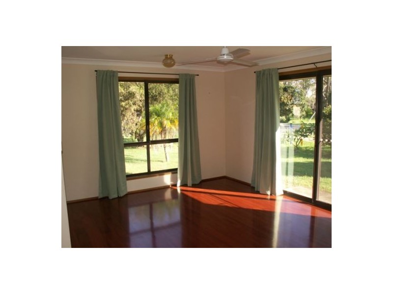 57 Jeppesen, Toogoom QLD 4655