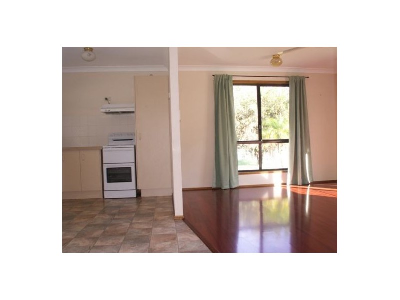 57 Jeppesen, Toogoom QLD 4655