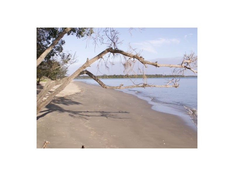 57 Jeppesen, Toogoom QLD 4655