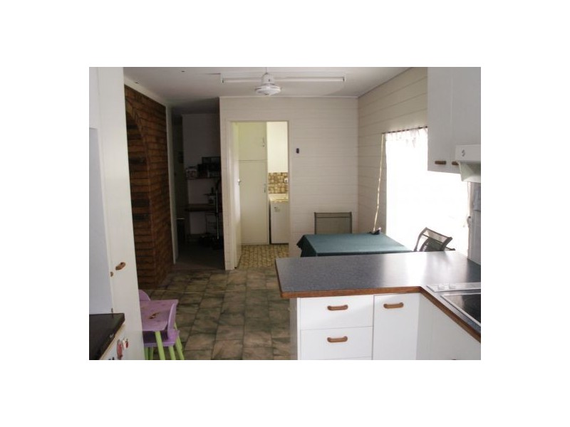 4 Tooth Street, Pialba QLD 4655