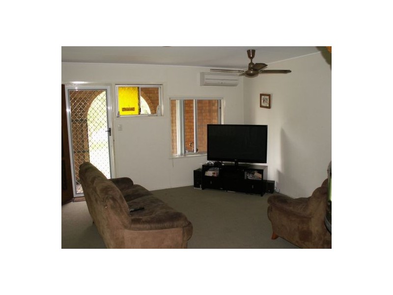 4 Tooth Street, Pialba QLD 4655