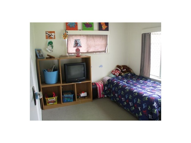 4 Tooth Street, Pialba QLD 4655