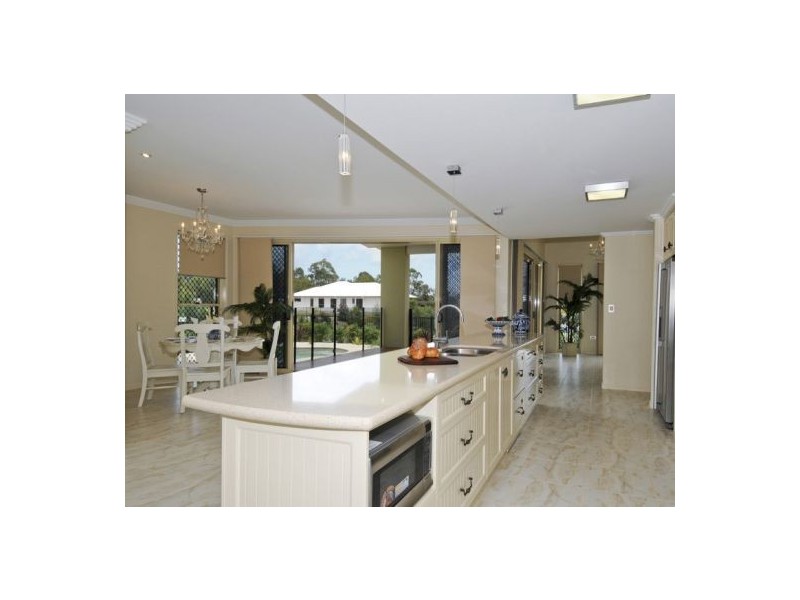 13 Conservation Drive, Urraween QLD 4655