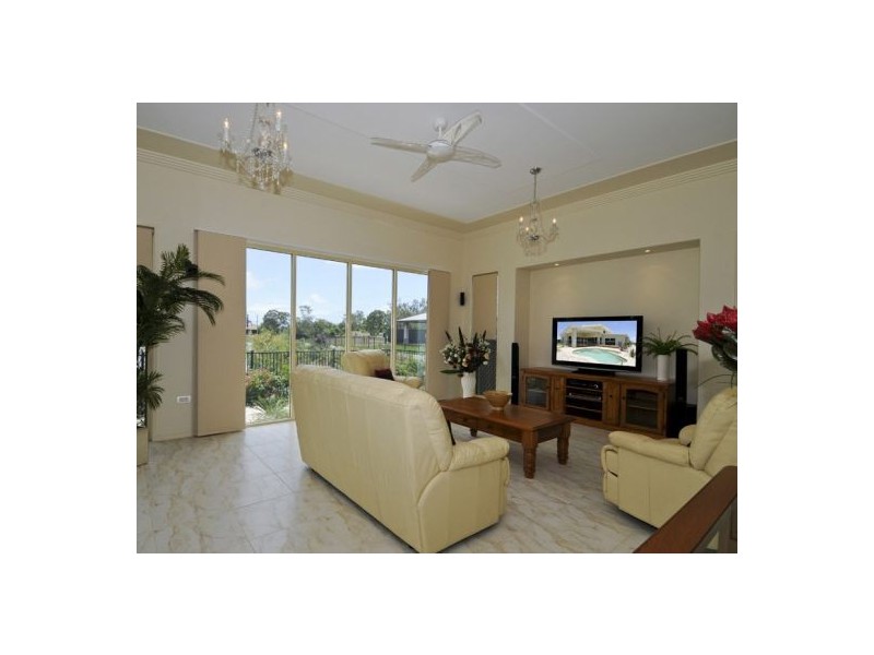 13 Conservation Drive, Urraween QLD 4655