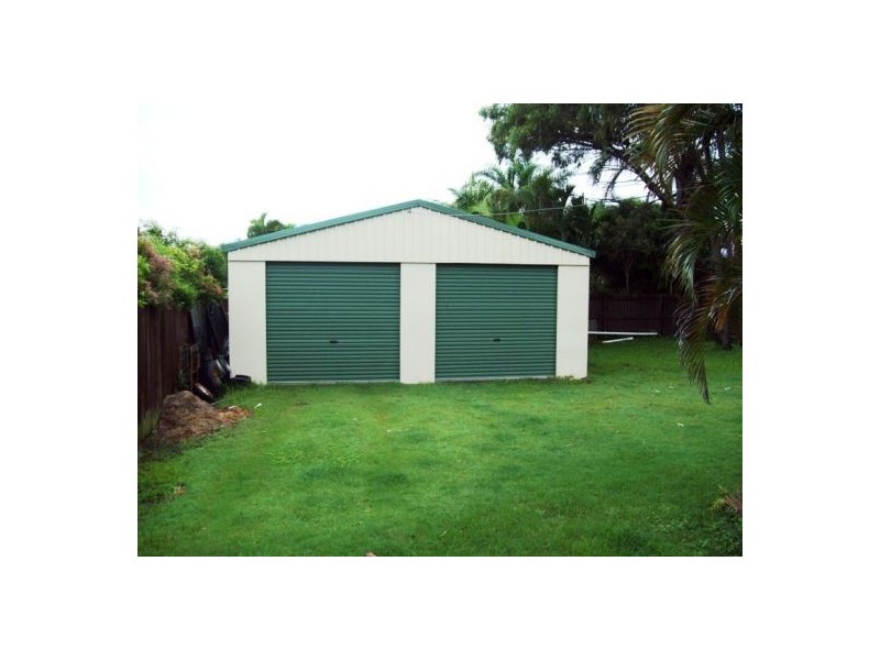 6 Cassandra Cresent, Urangan QLD 4655