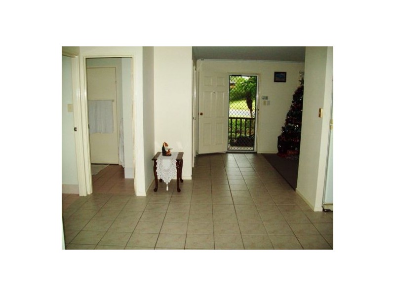 6 Cassandra Cresent, Urangan QLD 4655