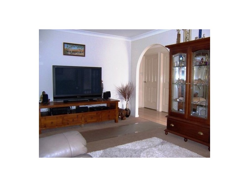 16 Meledie Ave, Kawungan QLD 4655