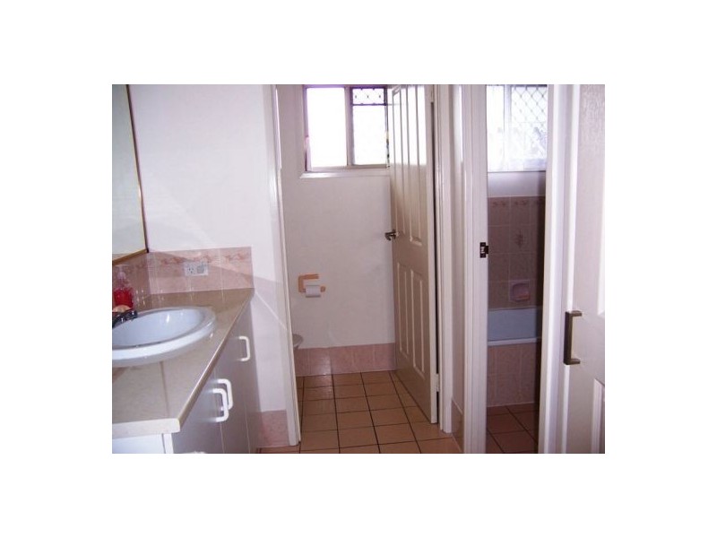 16 Meledie Ave, Kawungan QLD 4655