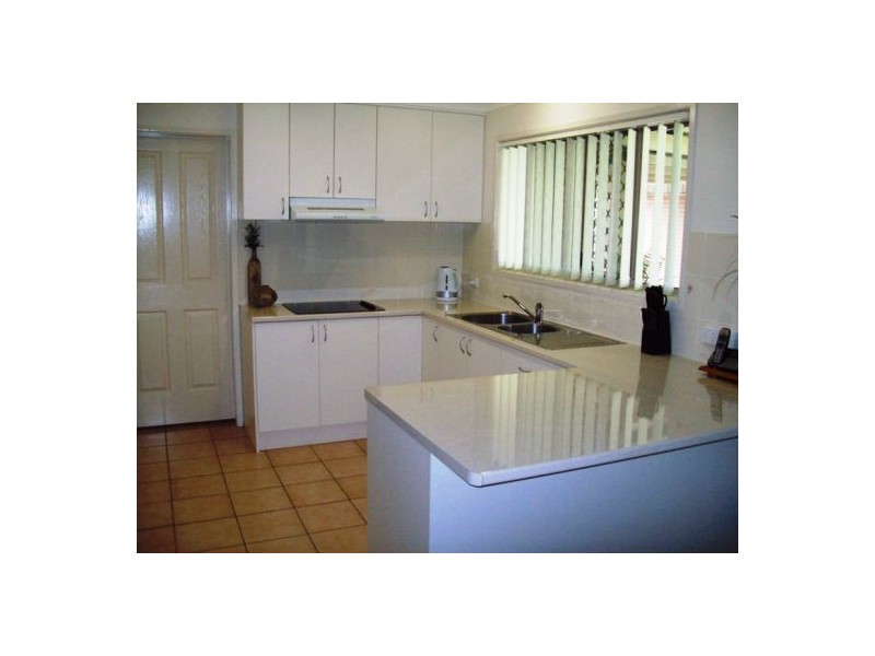 16 Meledie Ave, Kawungan QLD 4655