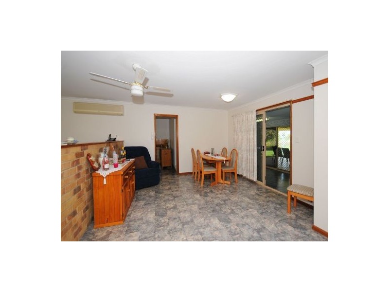 21 Wattlebird Lane, Eli Waters QLD 4655